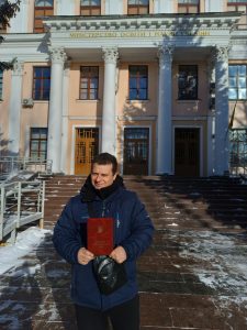 The staff of the Department of Physics congratulates senior teacher Andrey Anatolyevich Onishchenko on receiving a diploma of Candidate of Physical and Mathematical Sciences in specialty 01.04.03 - radiophysics.