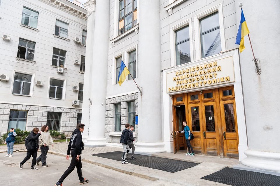 Кафедра фізики на у дні відкритих дверей ХНУРЕ.